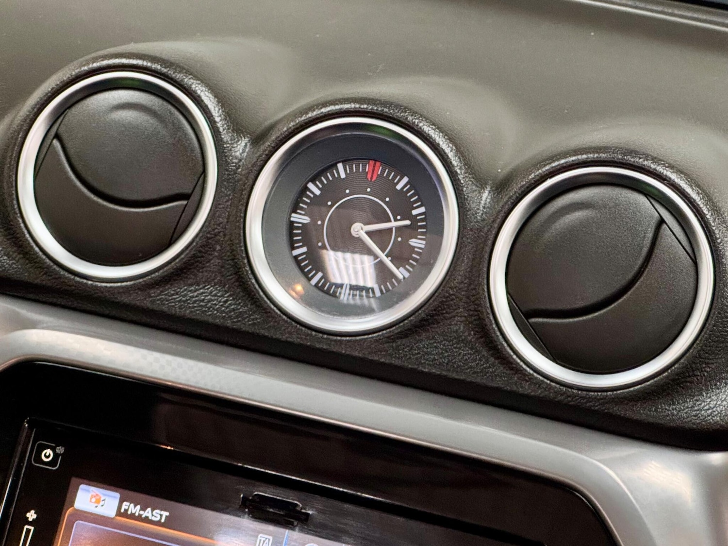 Used Suzuki Vitara 2016 for sale - 76840745: Photo 60