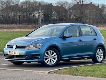 Used Volkswagen Golf 2013 for sale - 77893004: Photo