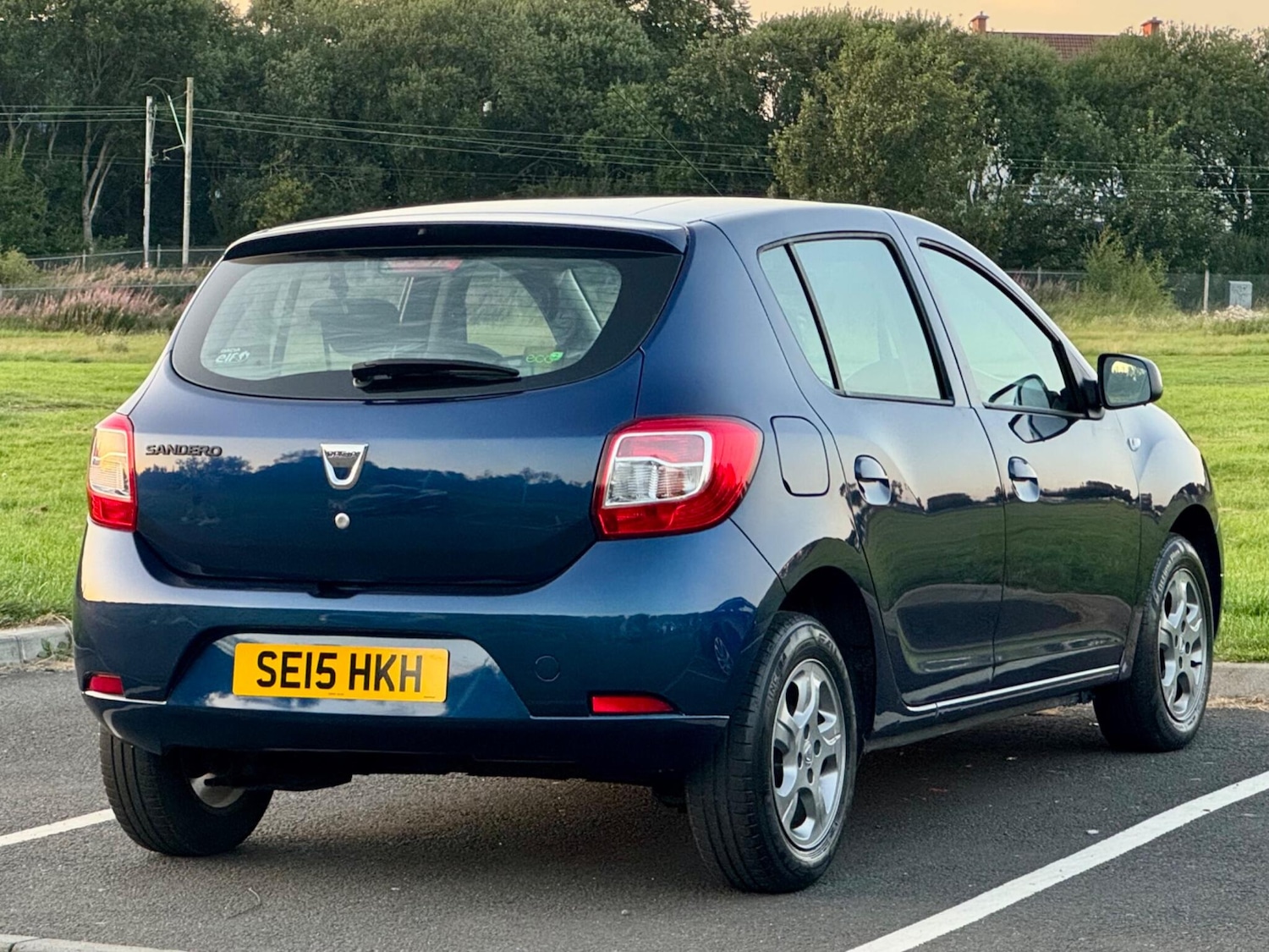 Used Dacia Sandero 2015 for sale - 76840728: Photo 10