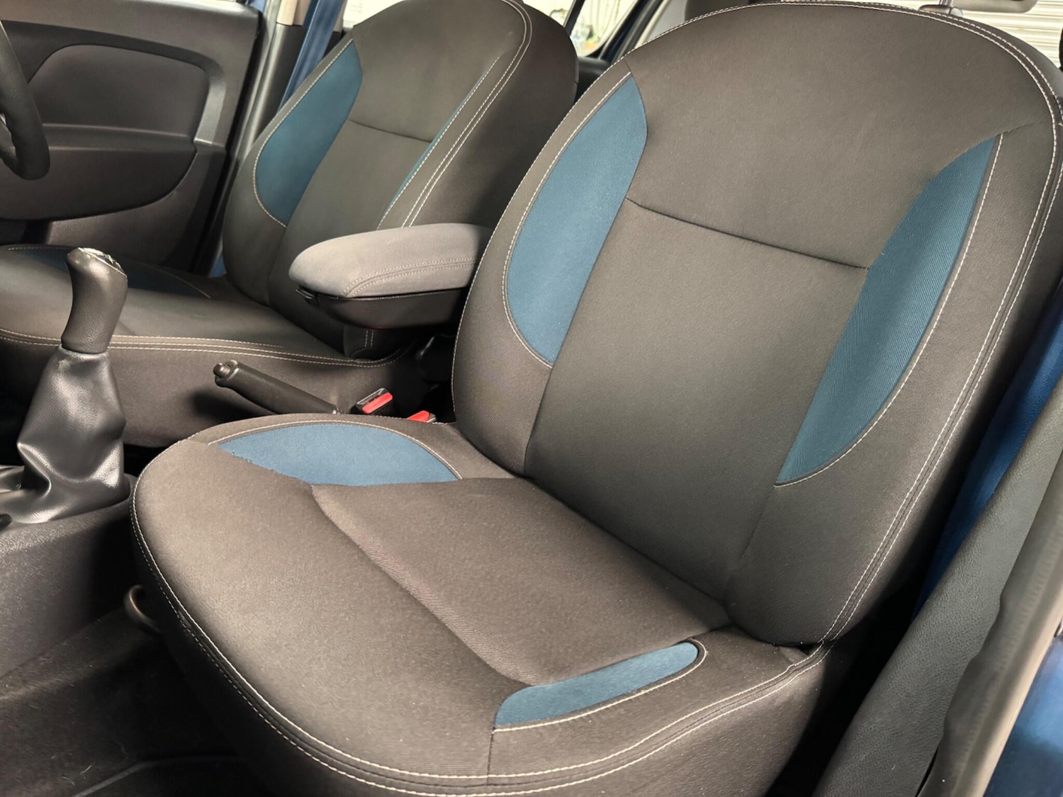 Used Dacia Sandero 2015 for sale - 76840728: Photo 24