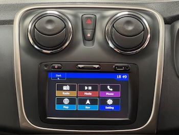 Used Dacia Sandero 2015 for sale - 76840728: Photo