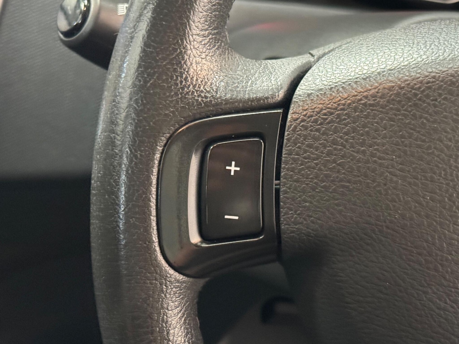 Used Dacia Sandero 2015 for sale - 76840728: Photo 31