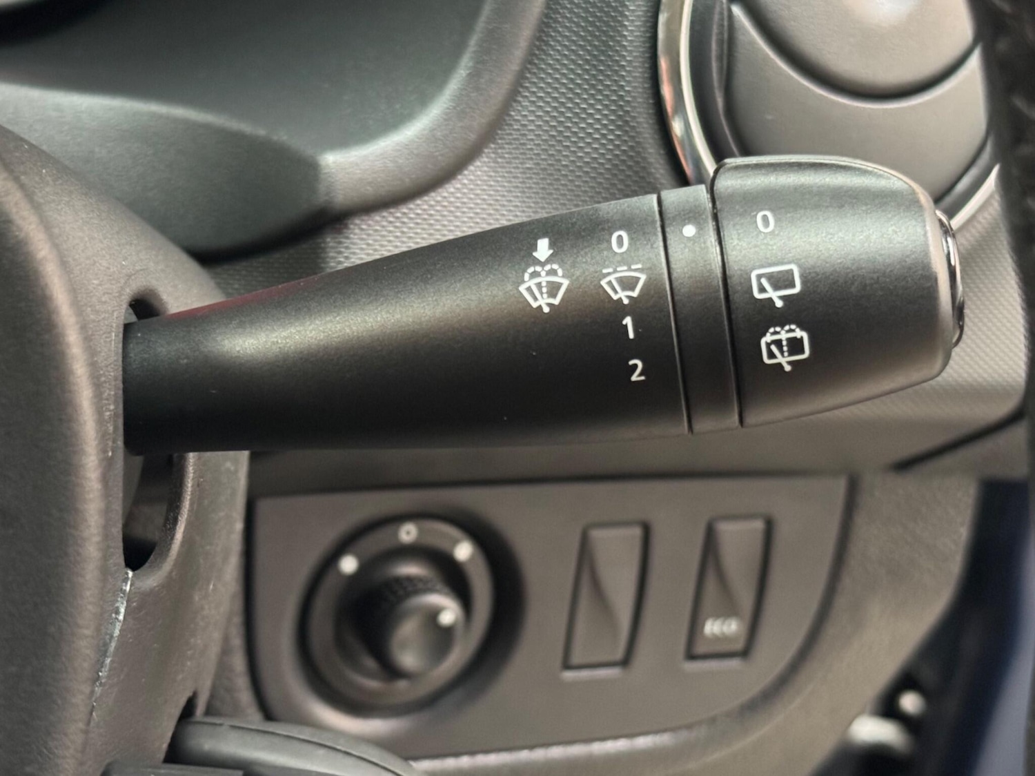 Used Dacia Sandero 2015 for sale - 76840728: Photo 34