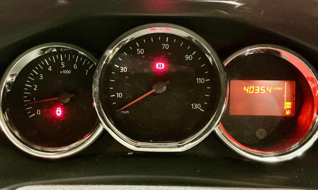 Used Dacia Sandero 2015 for sale - 76840728: Photo 4