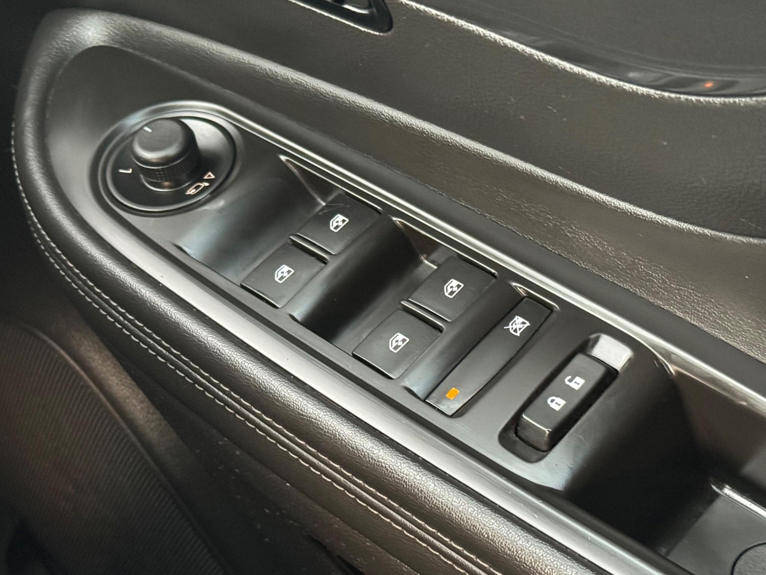 Used Vauxhall Mokka X 2017 for sale - 76840734: Photo 51