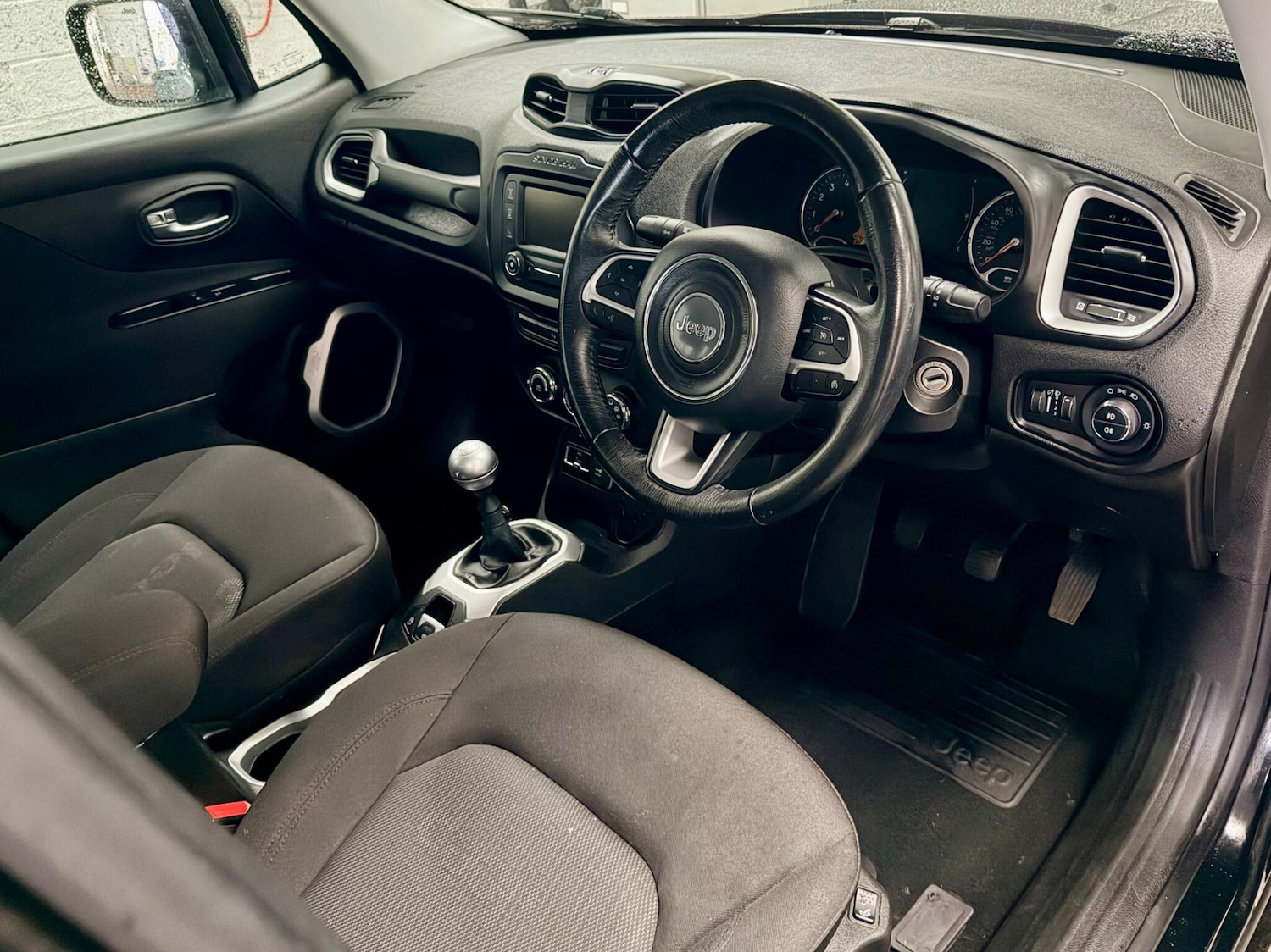 Used Jeep Renegade for sale - 77892492: Photo 18