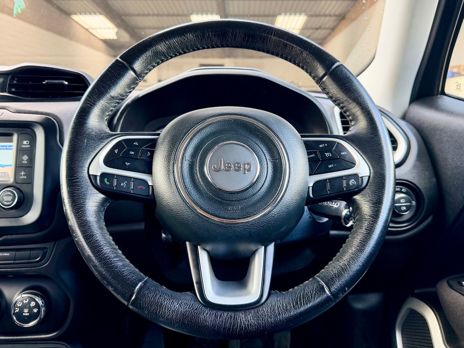 Used Jeep Renegade for sale - 77892492: Photo 28