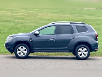 Used Dacia Duster 2021 for sale - 78100870: Photo