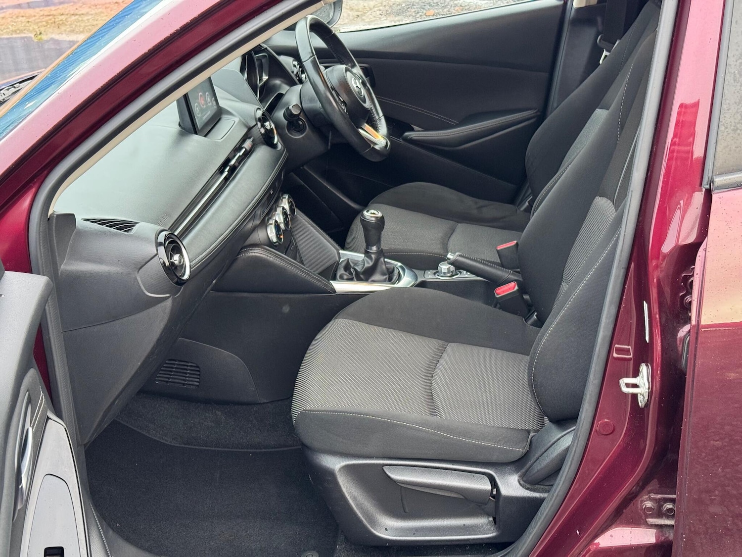 Used Mazda Mazda2 2018 for sale - 76840747: Photo 31