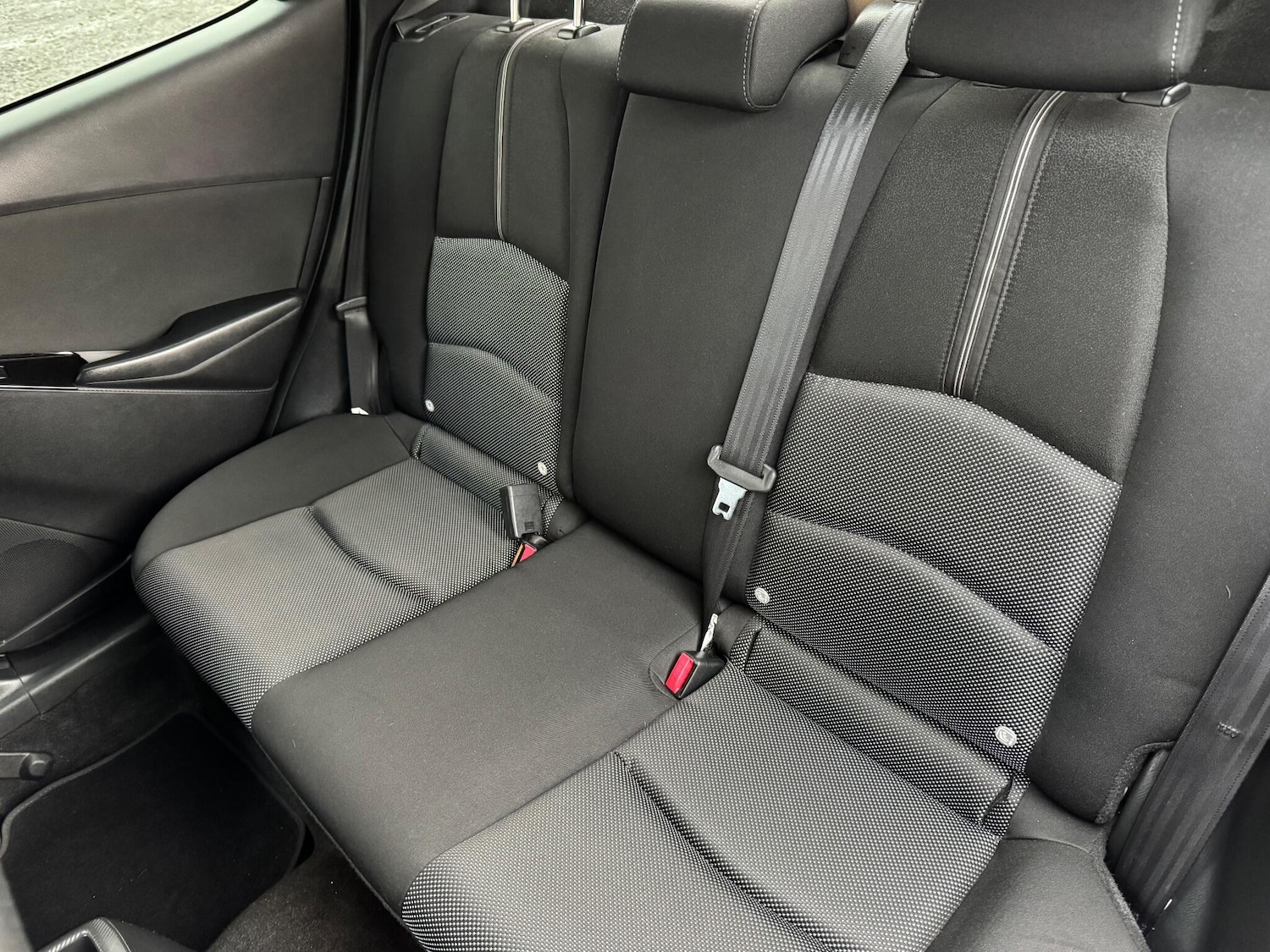 Used Mazda Mazda2 2018 for sale - 76840747: Photo 34