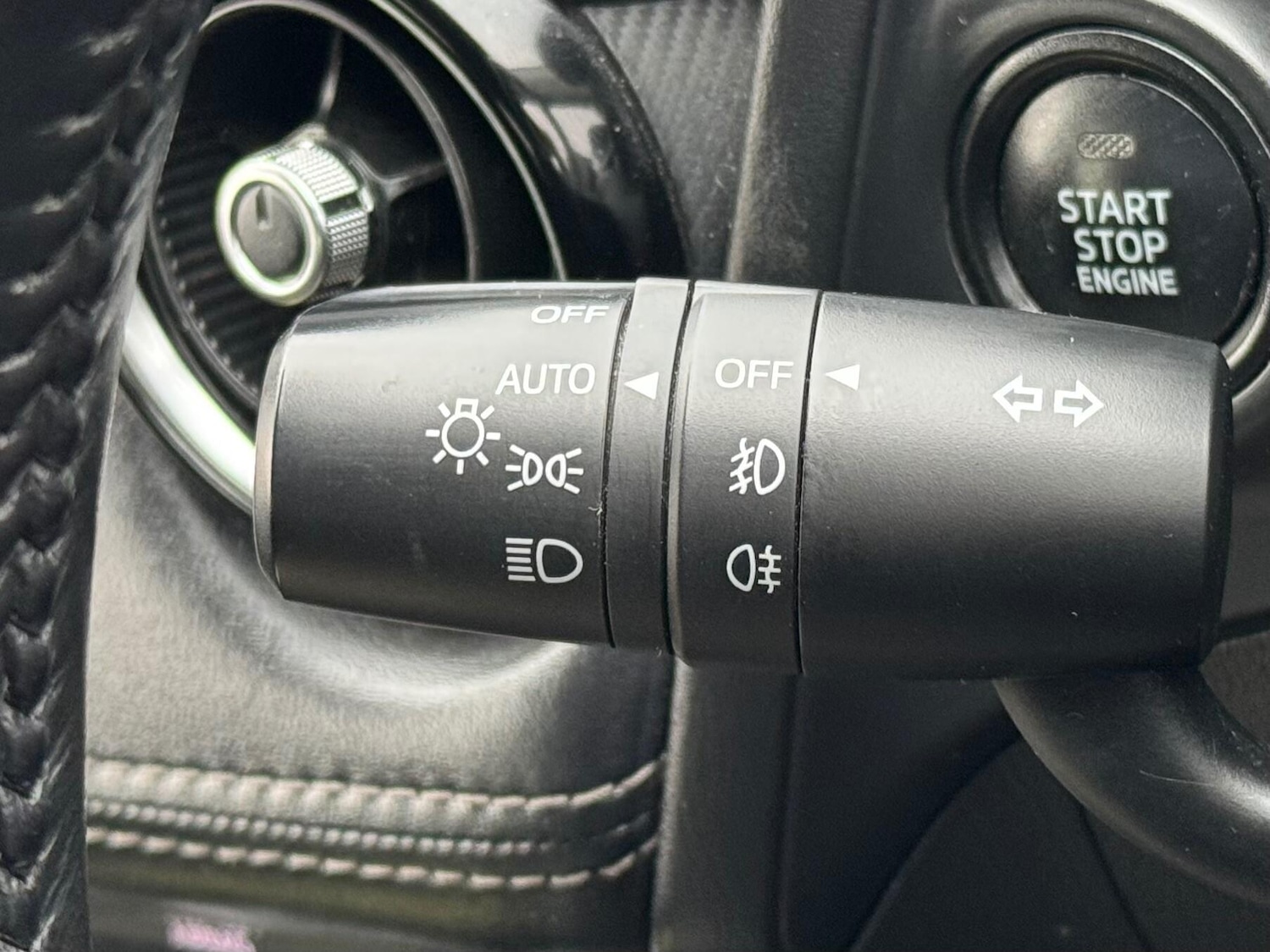 Used Mazda Mazda2 2018 for sale - 76840747: Photo 42