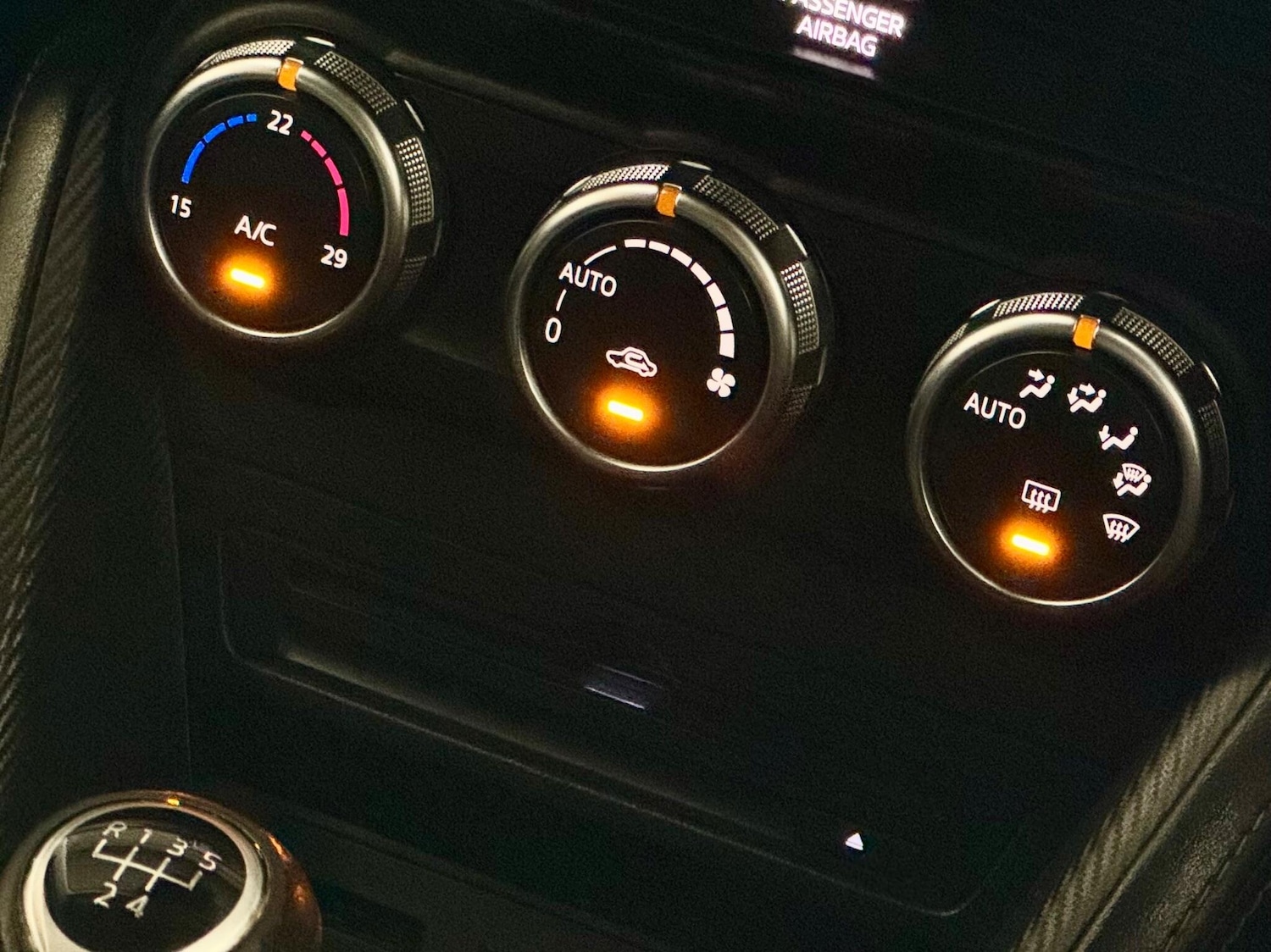 Used Mazda Mazda2 2018 for sale - 76840747: Photo 5