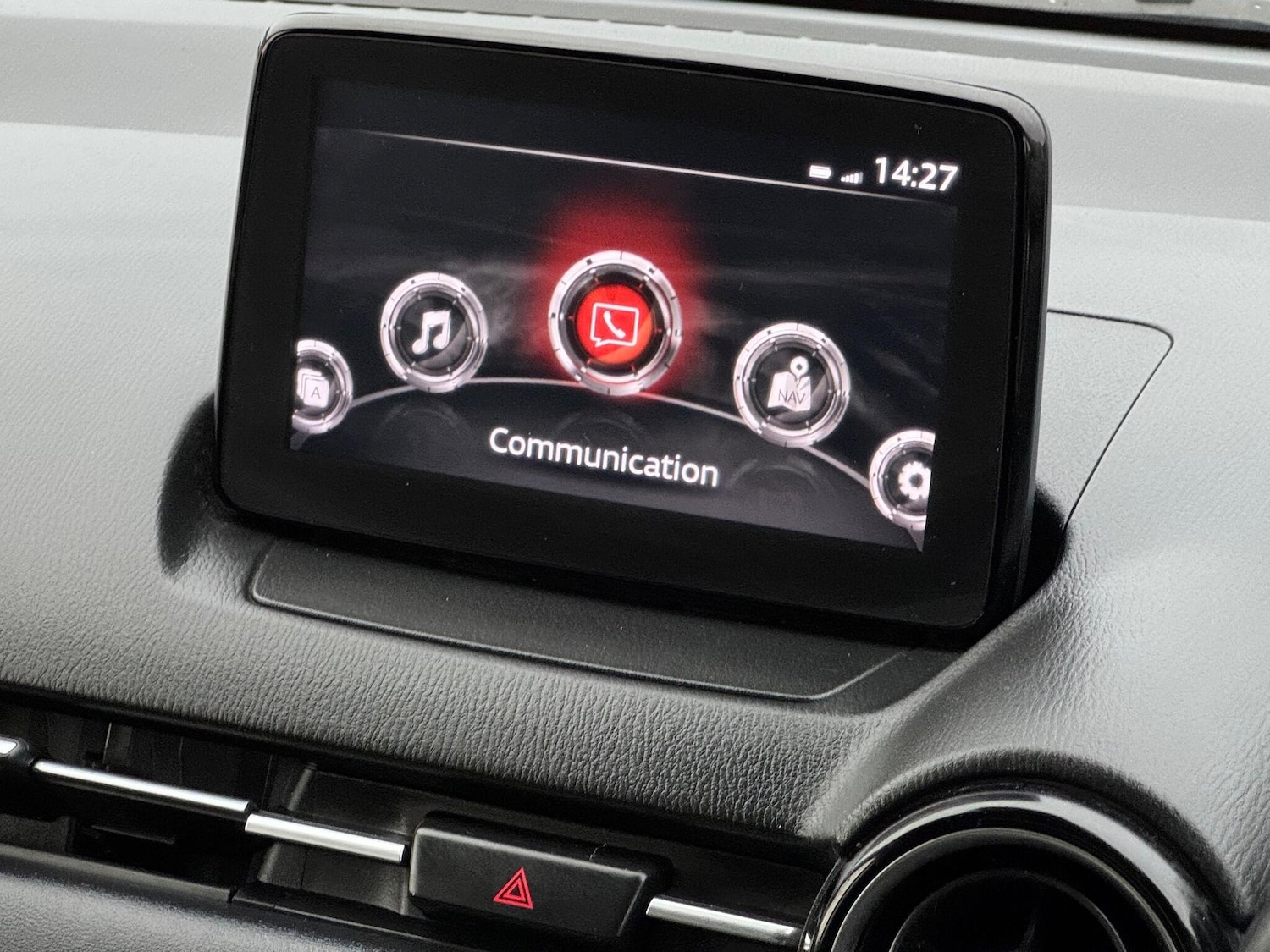 Used Mazda Mazda2 2018 for sale - 76840747: Photo 51