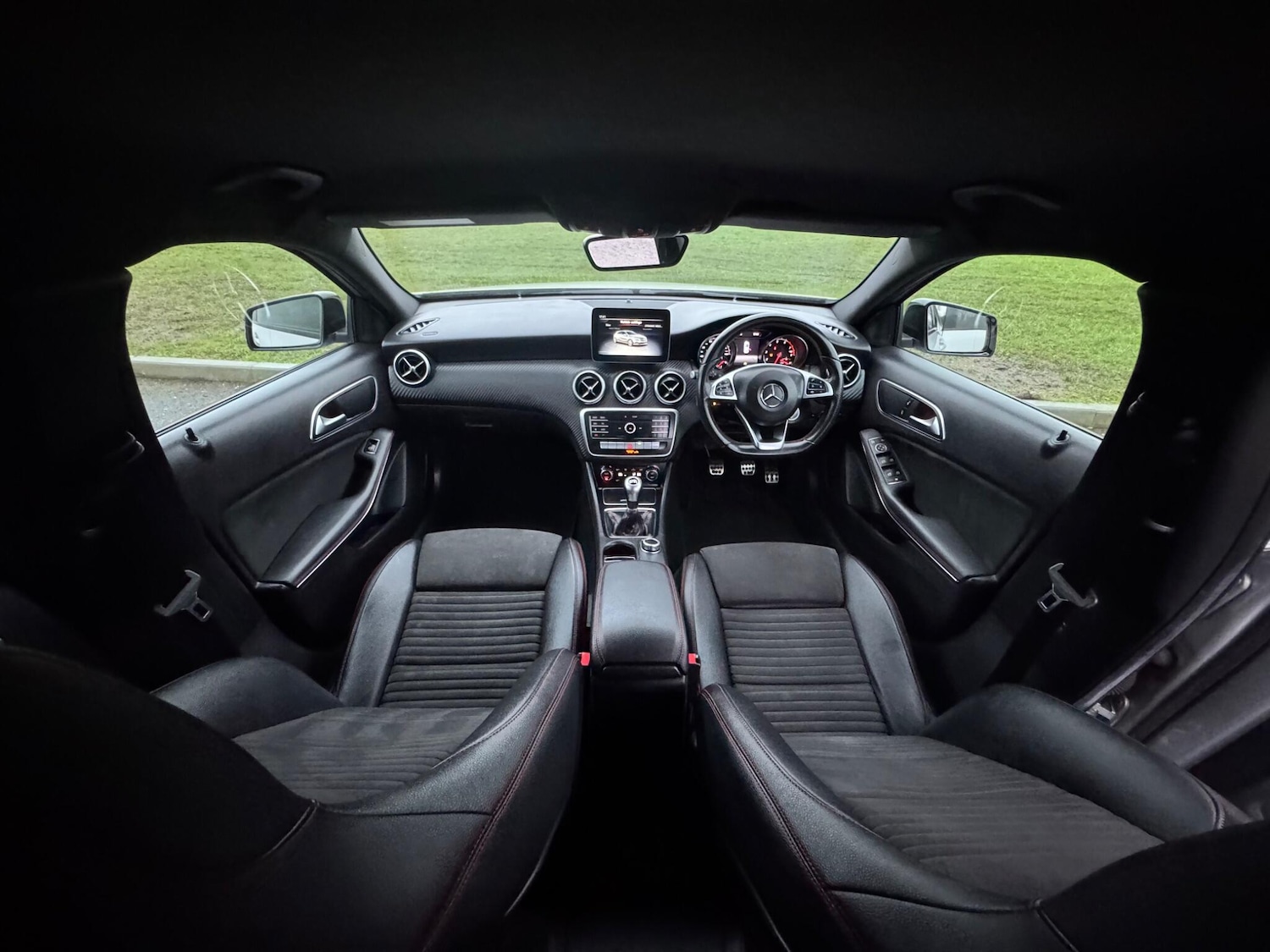 Used Mercedes-Benz A-Class 2018 for sale - 77909441: Photo 37