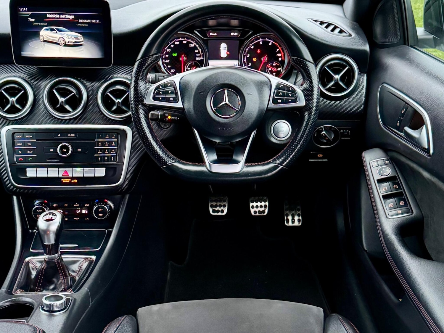 Used Mercedes-Benz A-Class 2018 for sale - 77909441: Photo 39