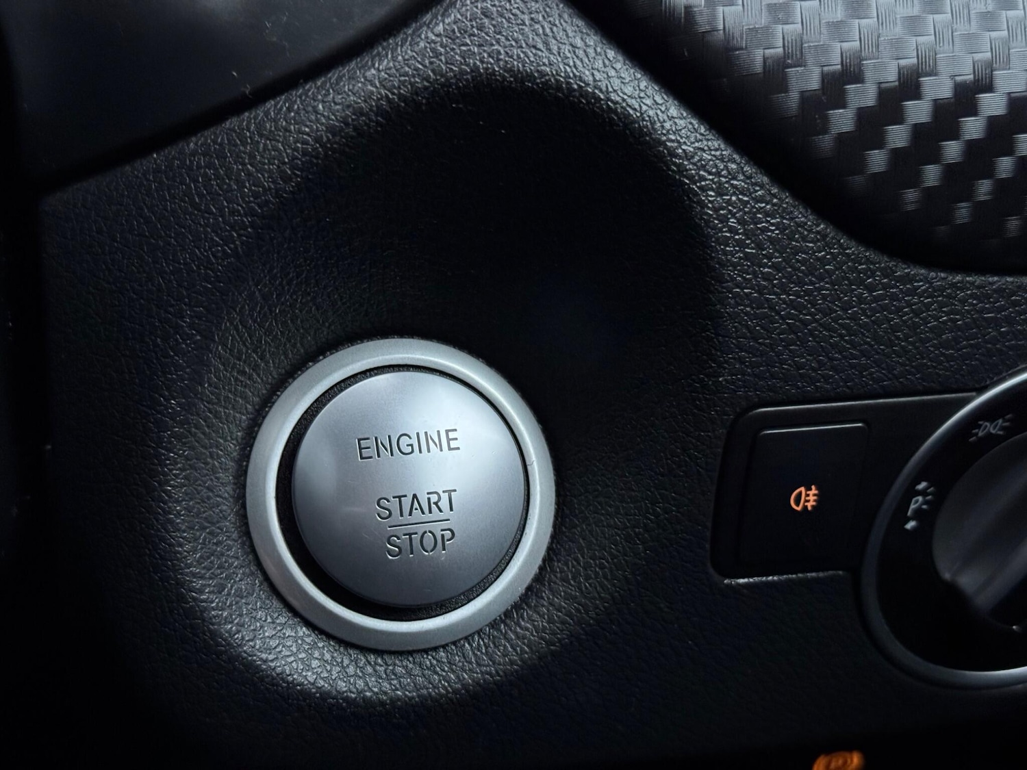 Used Mercedes-Benz A-Class 2018 for sale - 77909441: Photo 4