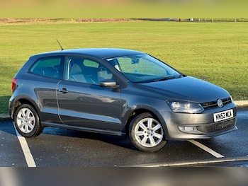Used Volkswagen Polo 2013 for sale - 77538270: Photo