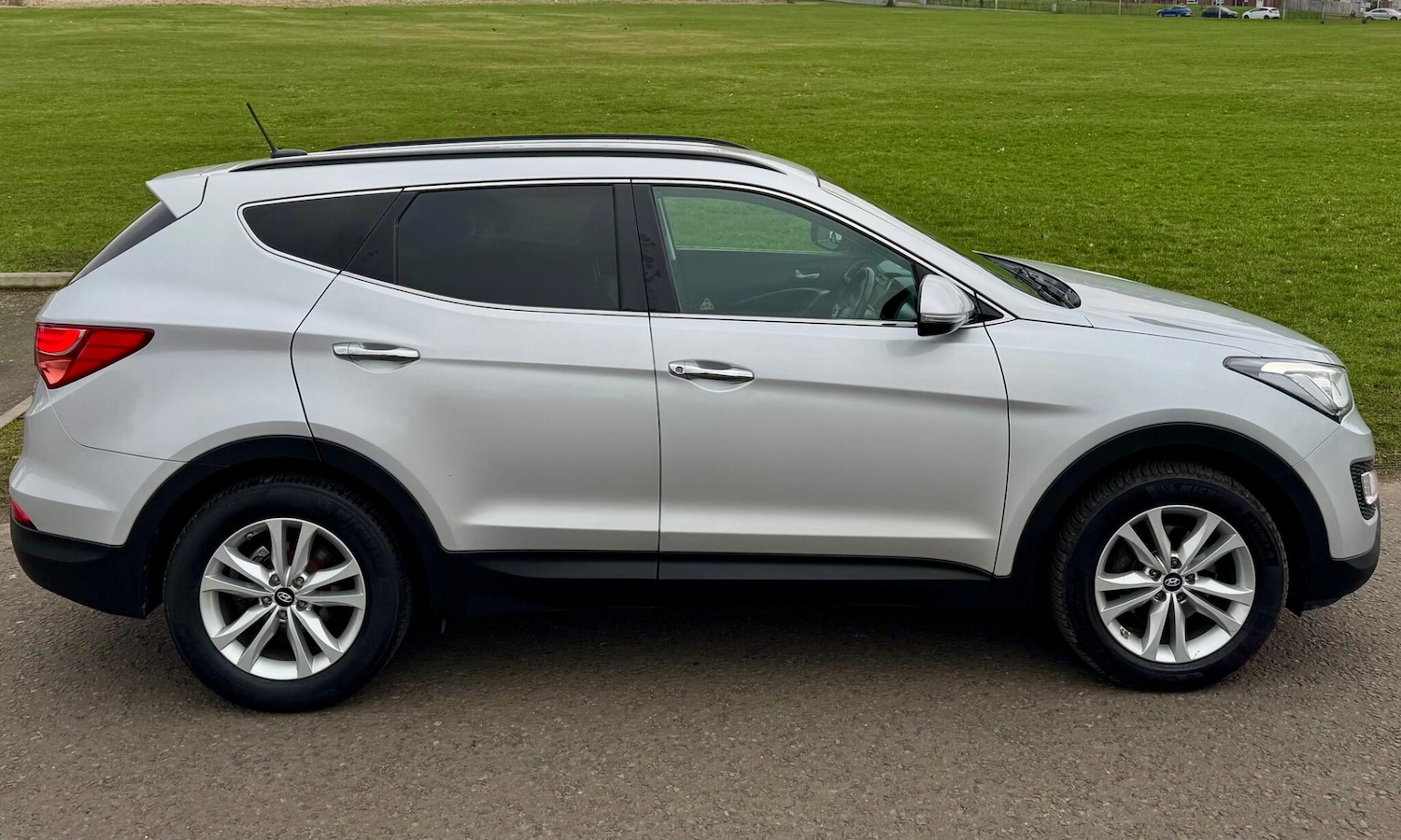 Used Hyundai Santa Fe for sale - 77808776: Photo 18