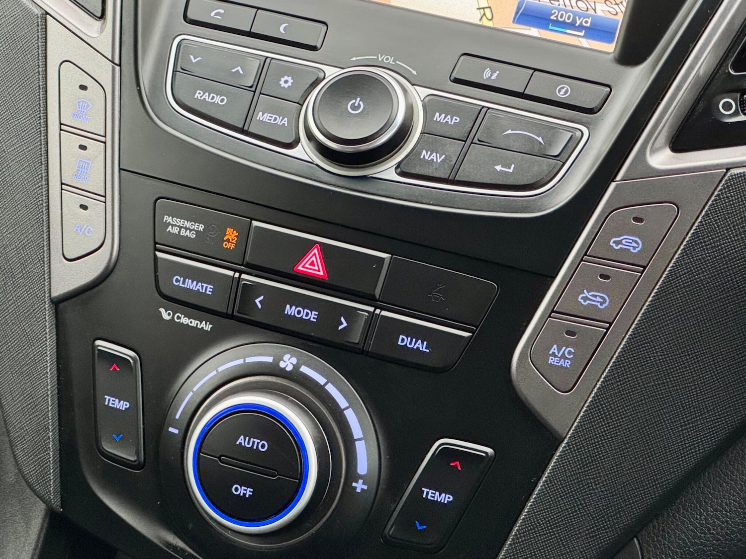 Used Hyundai Santa Fe for sale - 77808776: Photo 48