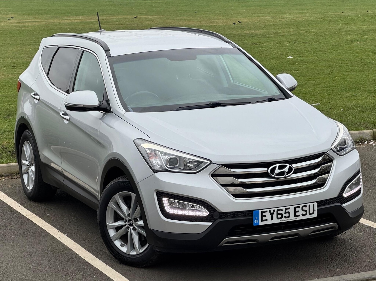 Used Hyundai Santa Fe for sale - 77808776: Photo 8
