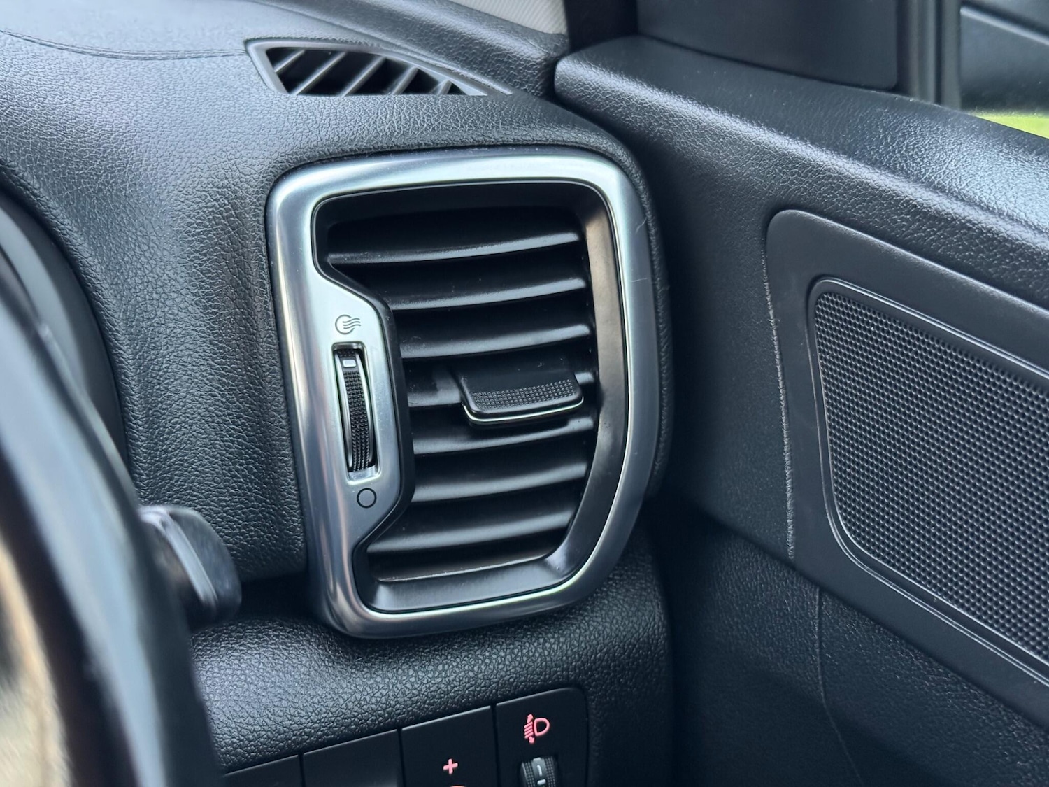 Used Kia Sportage 2016 for sale - 77633775: Photo 35