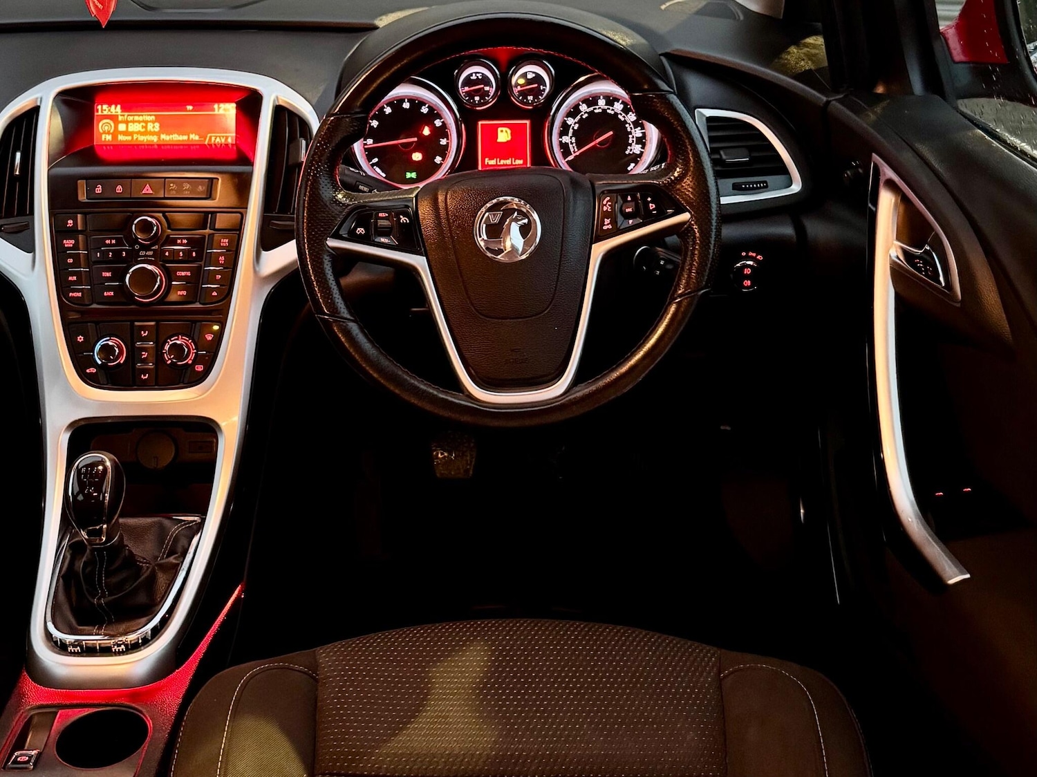 Used Vauxhall Astra 2012 for sale - 76942483: Photo 21