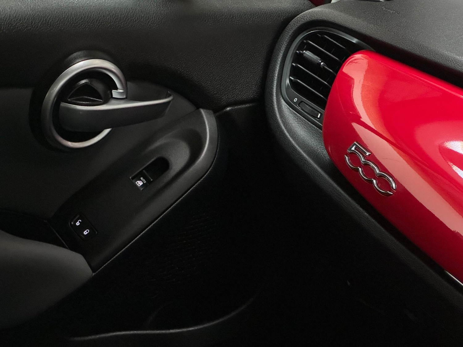 Used Fiat 500X 2016 for sale - 76926605: Photo 40