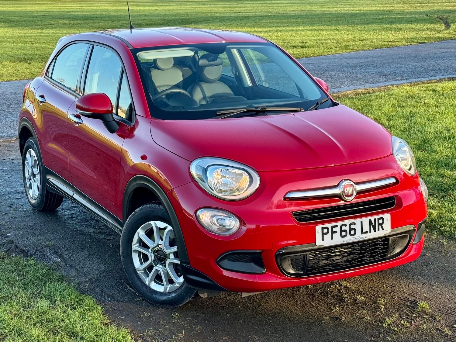 Used Fiat 500X 2016 for sale - 76926605: Photo 5