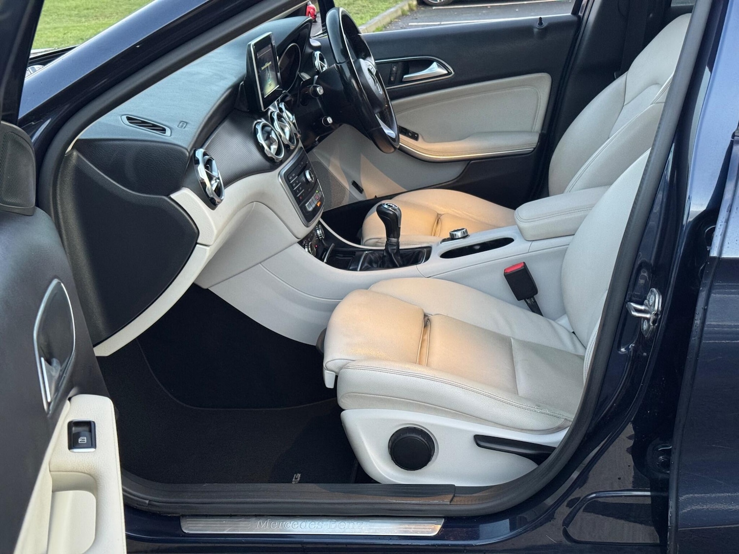 Used Mercedes-Benz GLA 2017 for sale - 77074684: Photo 35