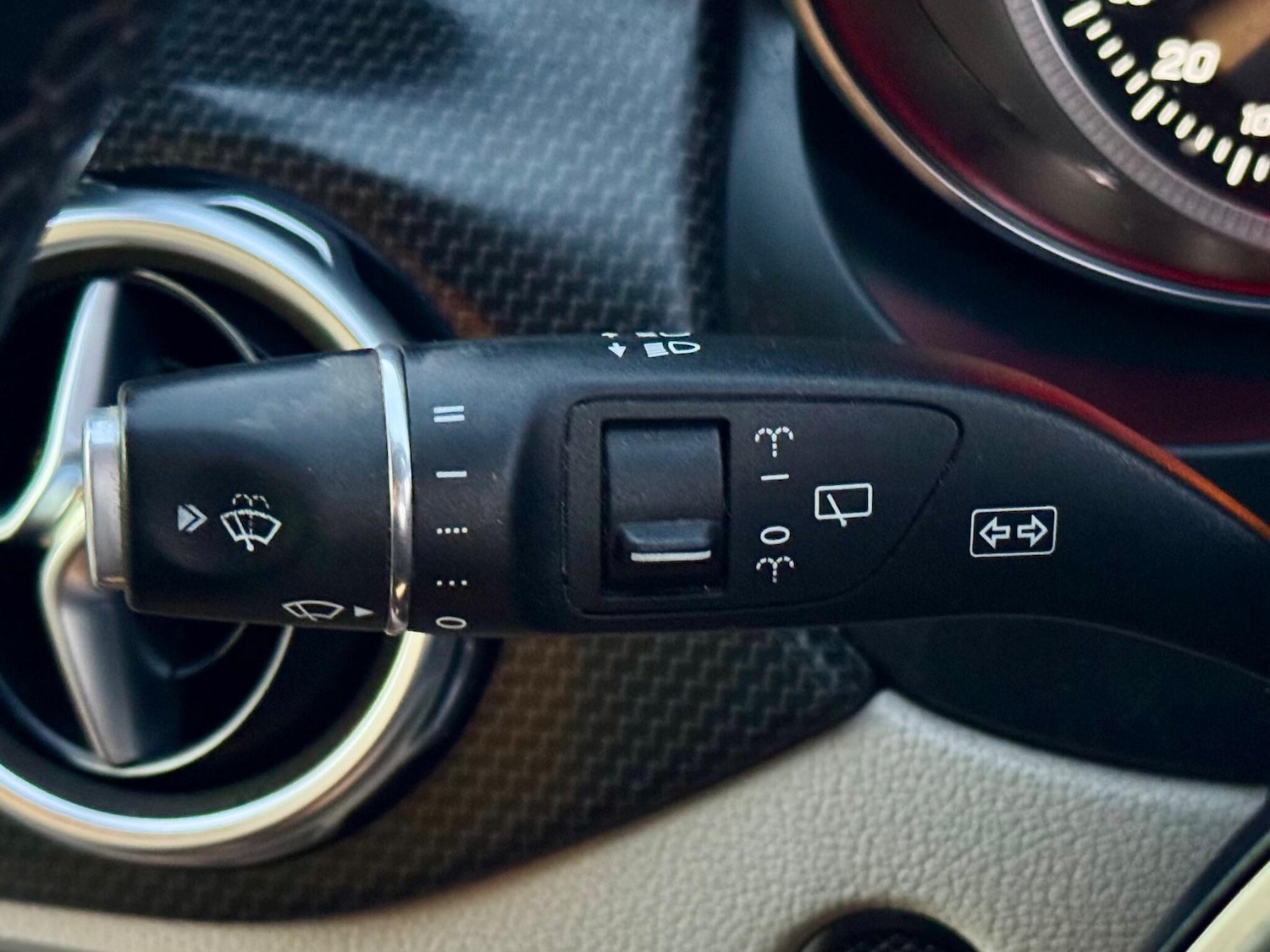 Used Mercedes-Benz GLA 2017 for sale - 77074684: Photo 48