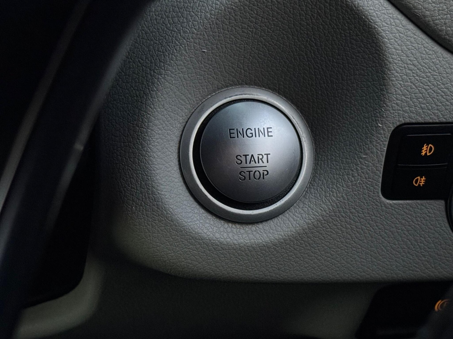 Used Mercedes-Benz GLA 2017 for sale - 77074684: Photo 51