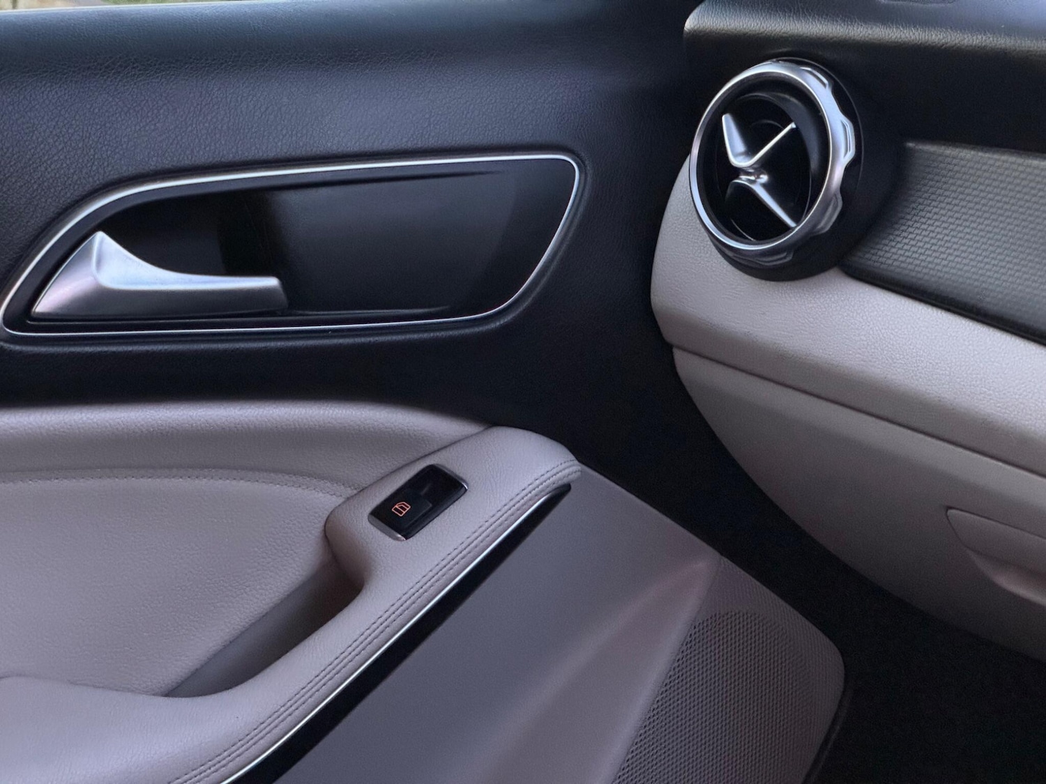 Used Mercedes-Benz GLA 2017 for sale - 77074684: Photo 53