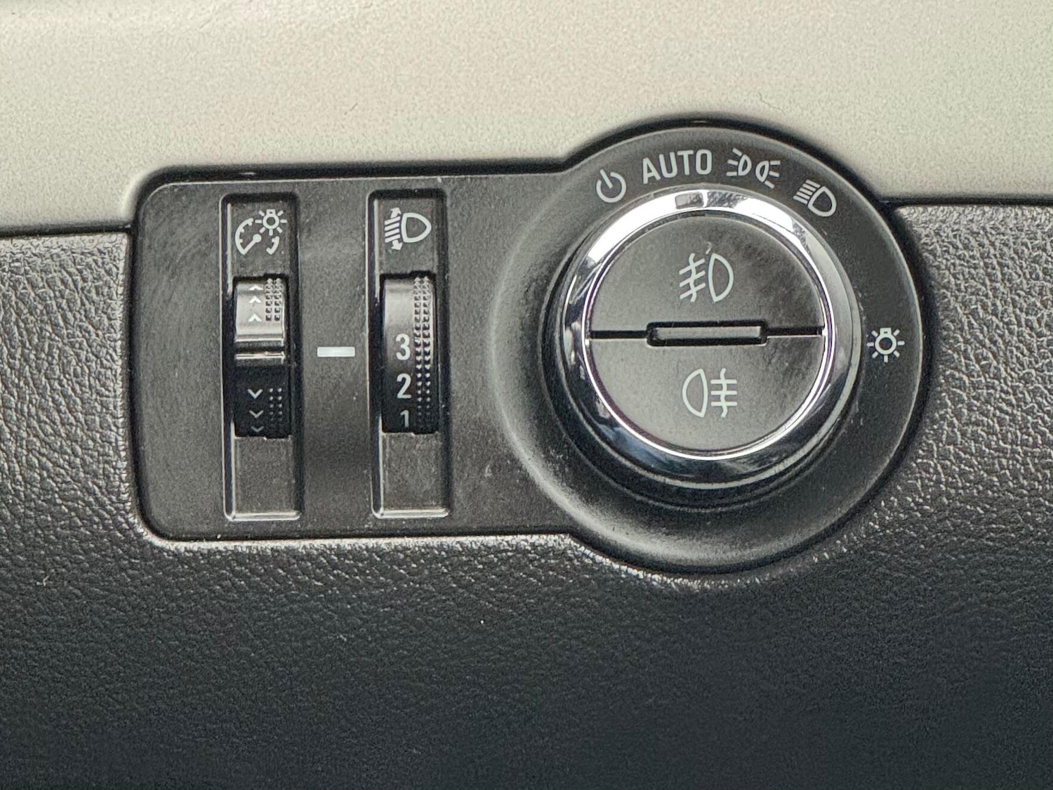 Used Vauxhall Mokka 2015 for sale - 78020222: Photo 37