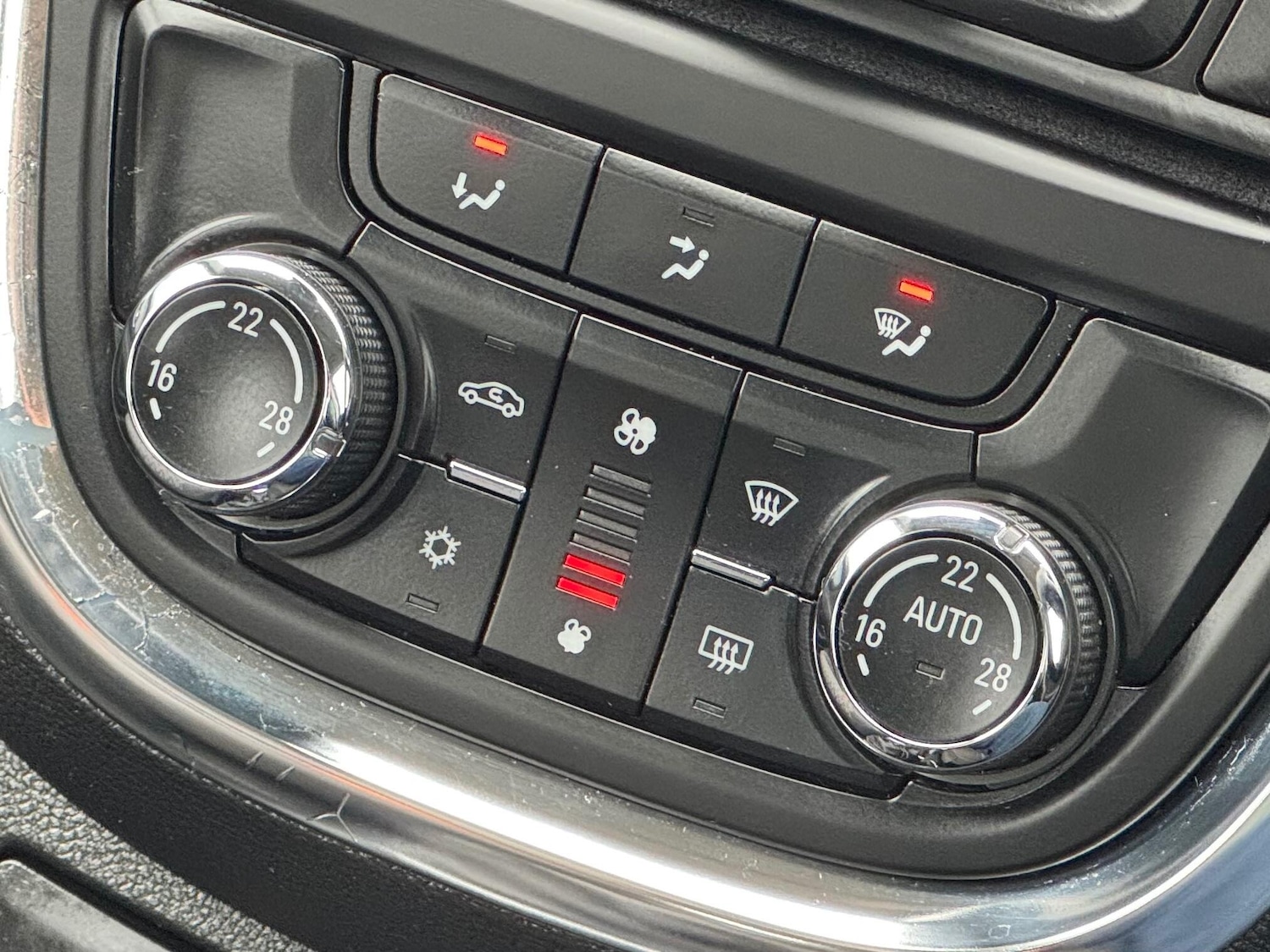 Used Vauxhall Mokka 2015 for sale - 78020222: Photo 40