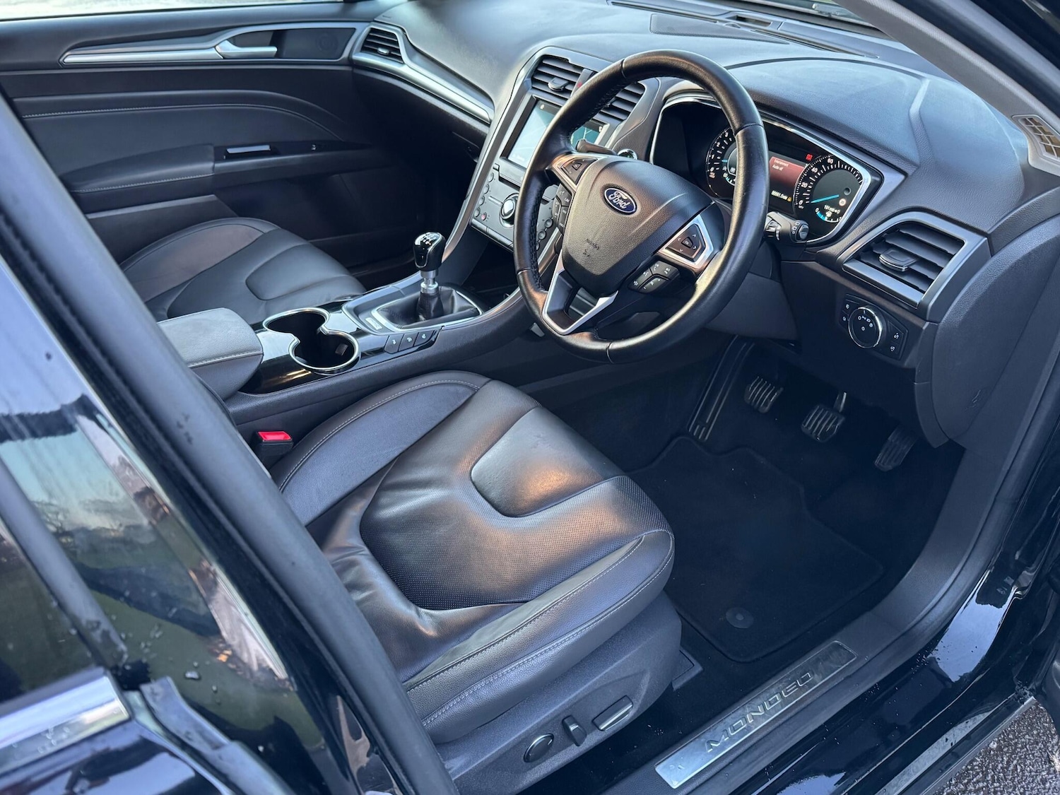 Used Ford Mondeo for sale - 78127820: Photo 2