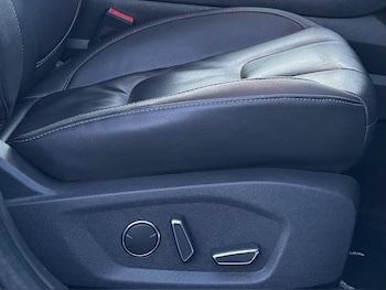 Used Ford Mondeo 2017 for sale - 78127820: Photo