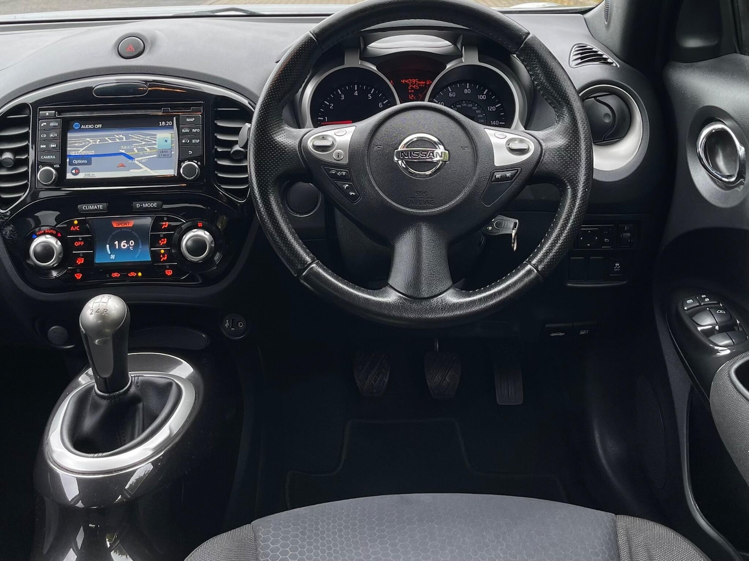 Used Nissan Juke 2014 for sale - 77229447: Photo 26