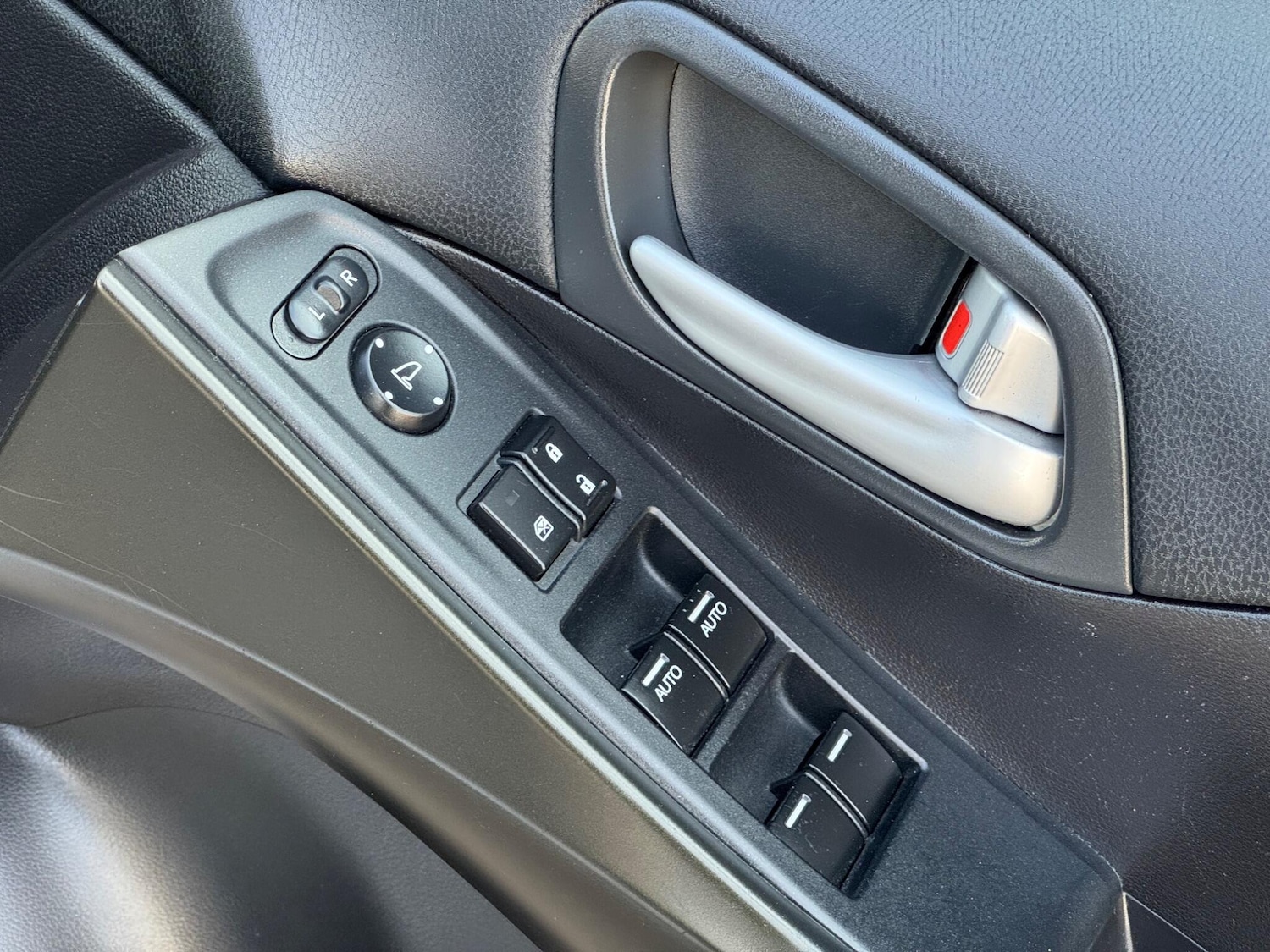 Used Honda Civic 2015 for sale - 77982277: Photo 15