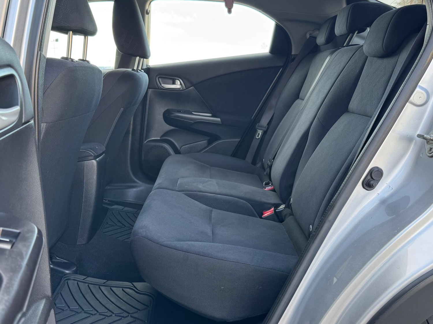 Used Honda Civic 2015 for sale - 77982277: Photo 20