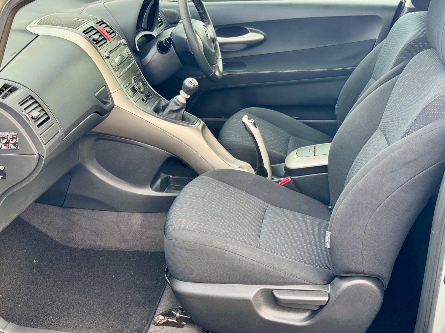 Used Toyota Auris 2009 for sale - 77343872: Photo 20