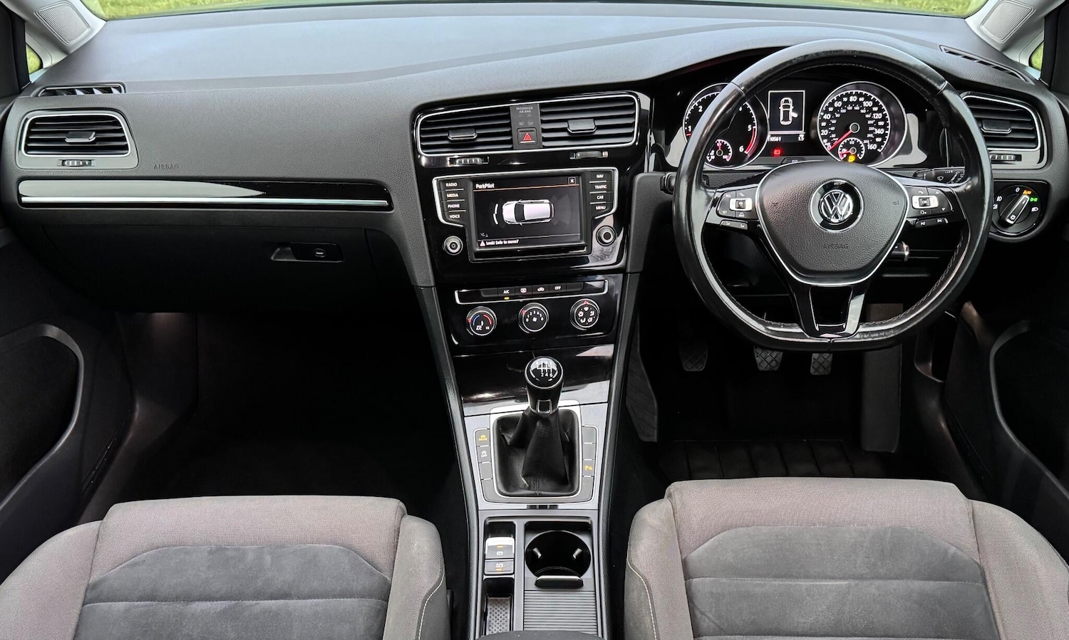 Used Volkswagen Golf 2015 for sale - 76839751: Photo 27