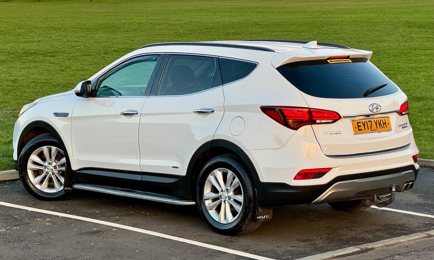 Used Hyundai Santa Fe 2017 for sale - 76840737: Photo 15