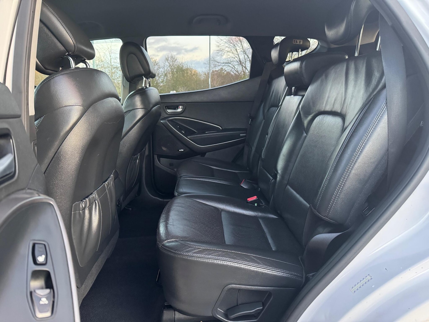 Used Hyundai Santa Fe 2017 for sale - 76840737: Photo 32