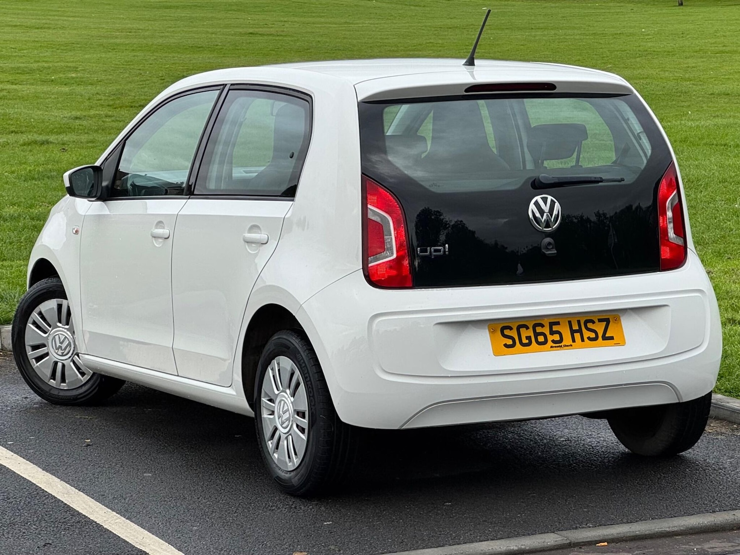 Used Volkswagen up! 2015 for sale - 76840731: Photo 12