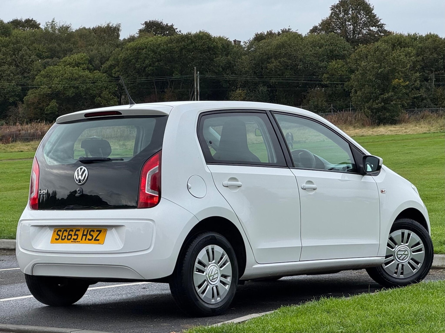 Used Volkswagen up! 2015 for sale - 76840731: Photo 15