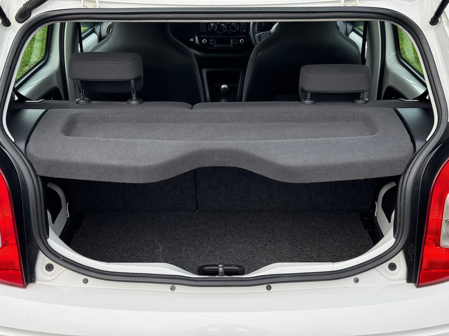 Used Volkswagen up! 2015 for sale - 76840731: Photo 17