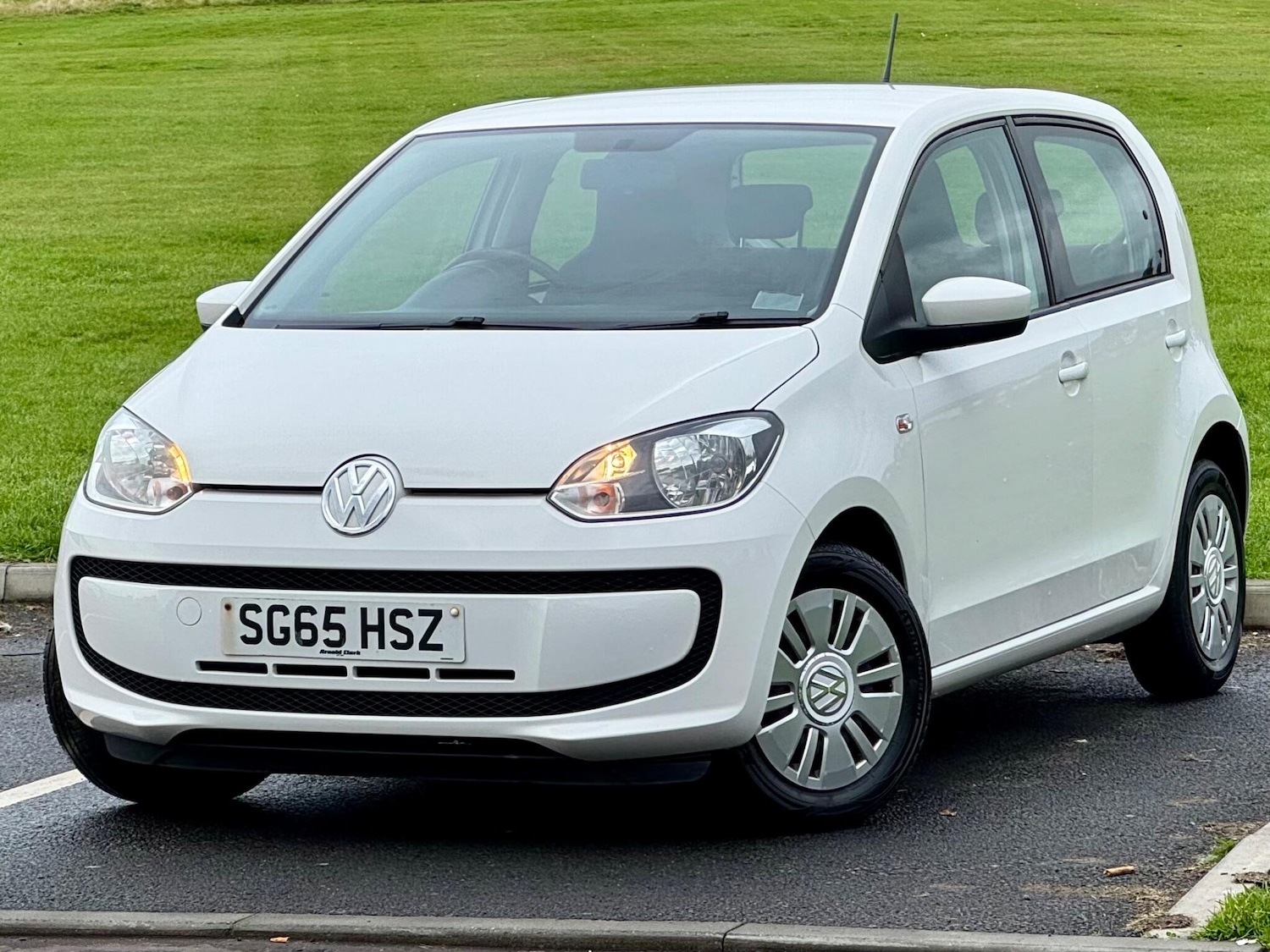 Used Volkswagen up! 2015 for sale - 76840731: Photo 8