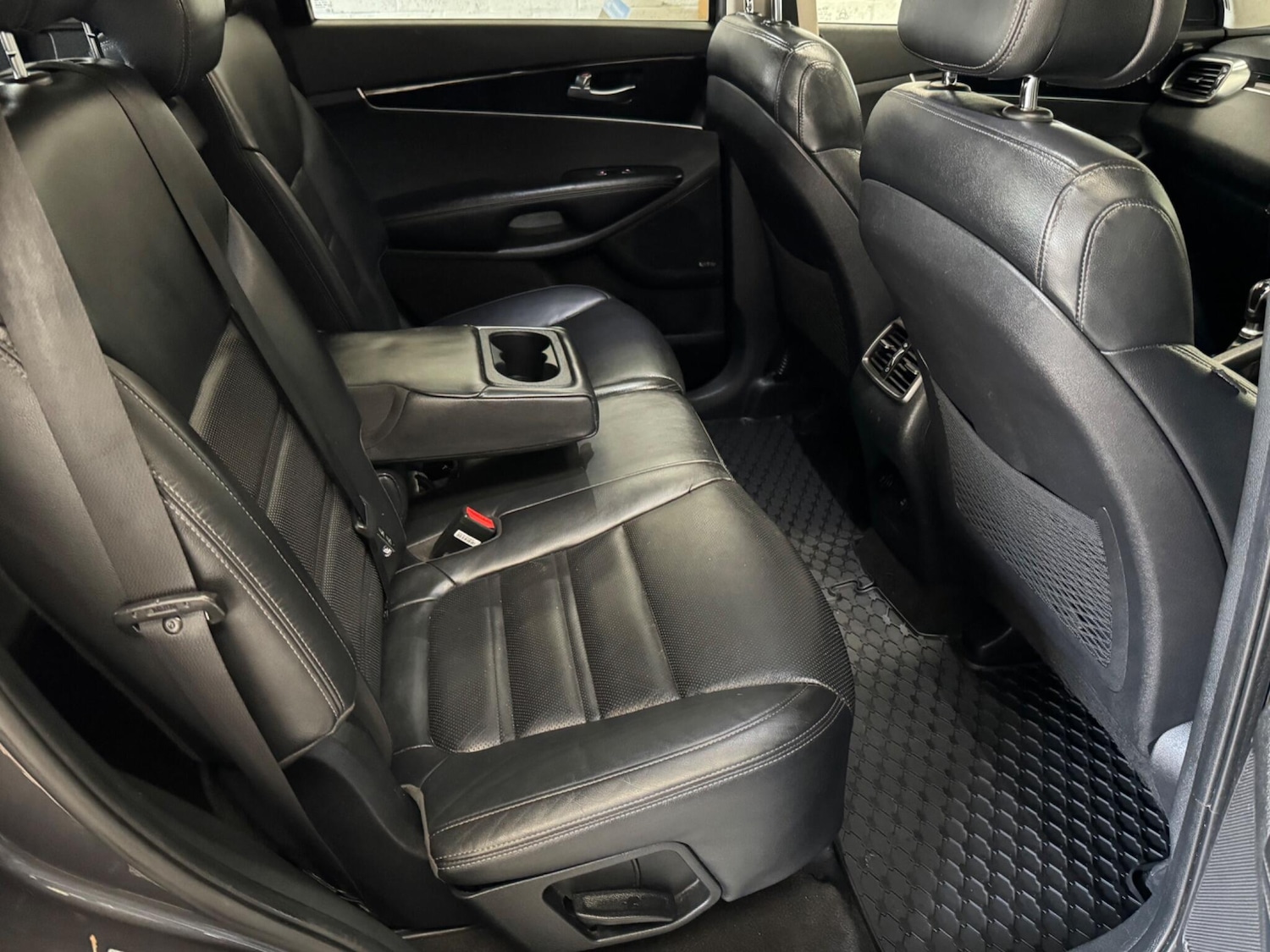 Used Kia Sorento 2016 for sale - 76840727: Photo 39