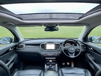 Used Kia Sorento 2016 for sale - 76840727: Photo