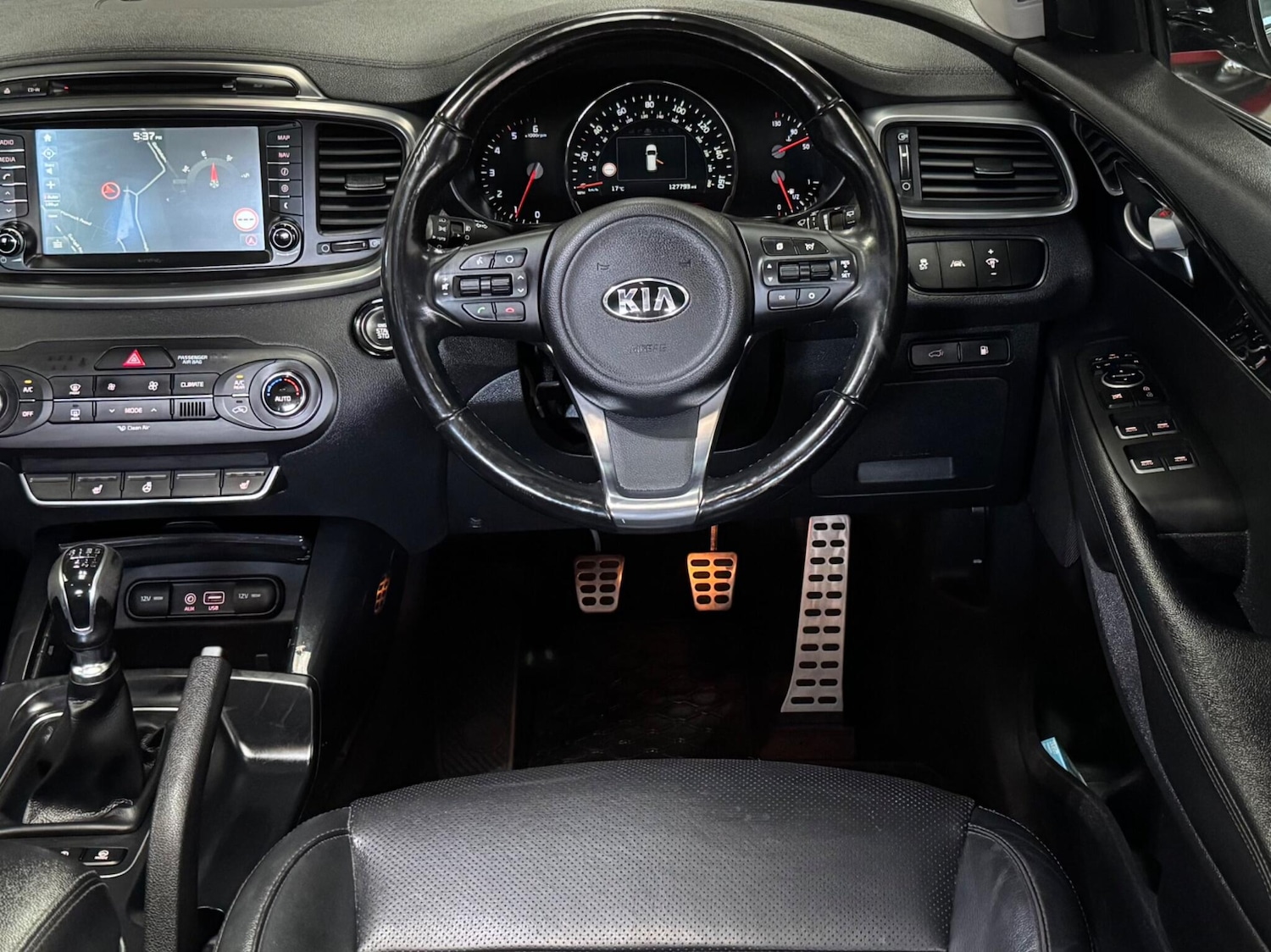 Used Kia Sorento 2016 for sale - 76840727: Photo 47